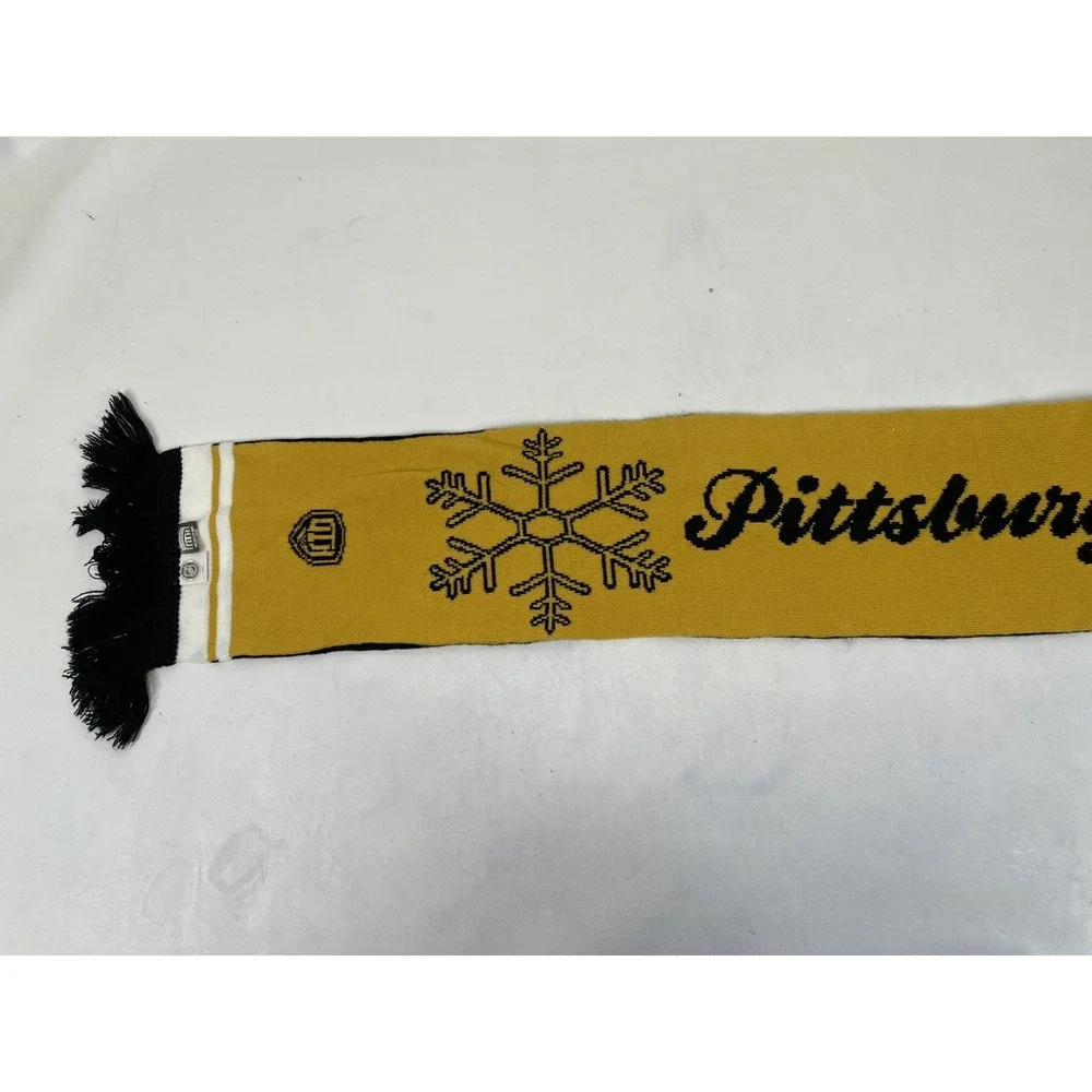 Pittsburgh Penguins Acrylic‎ Knit Double Sided Scarf Yellow Black